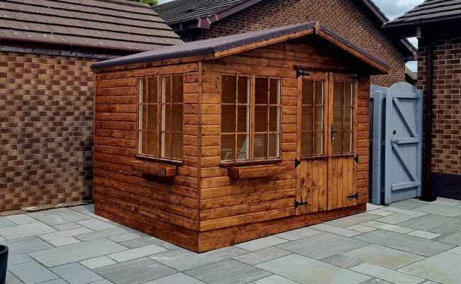 Beautiful Wood Alpine Cabins
